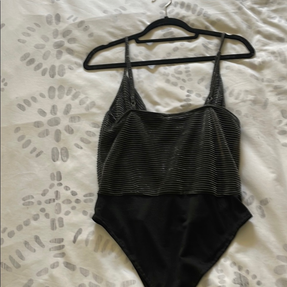 Black/silver body suit - Picture 2 of 2
